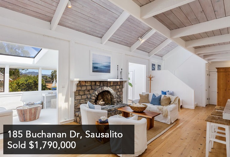 Beach style Sausalito Beauty, 3 beds, 2 baths, decks, yard, garage - easy living on one level